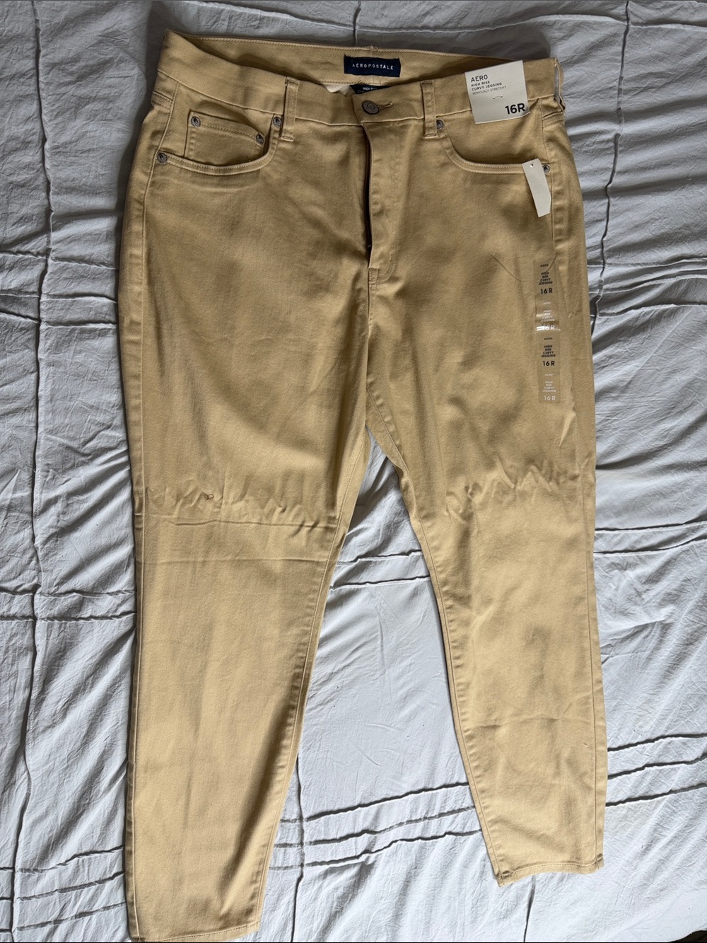 AEROPOSTALE Women's Skinny Jeans in Pale Yellow